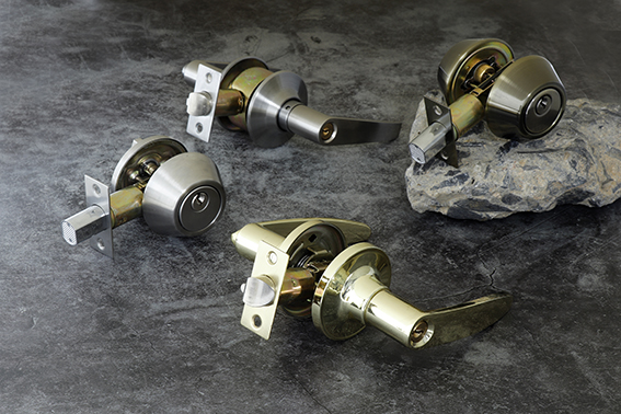 المقبض والقفل الأنبوبي