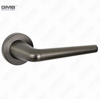 كيفية تثبيت مقبض الباب خطوة بخطوة